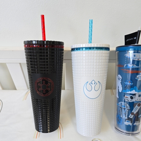 Disney Starbucks Star Wars Venti Tumblers Full Set - Picture 6 of 8
